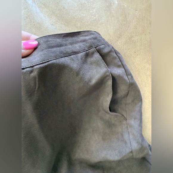 Alfred Dunner Womens Faux Suede Pull-On Straight Leg Pants Sz 14 - Picture 4 of 7